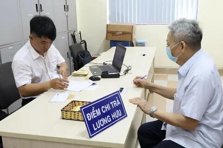 Chiếc quần 